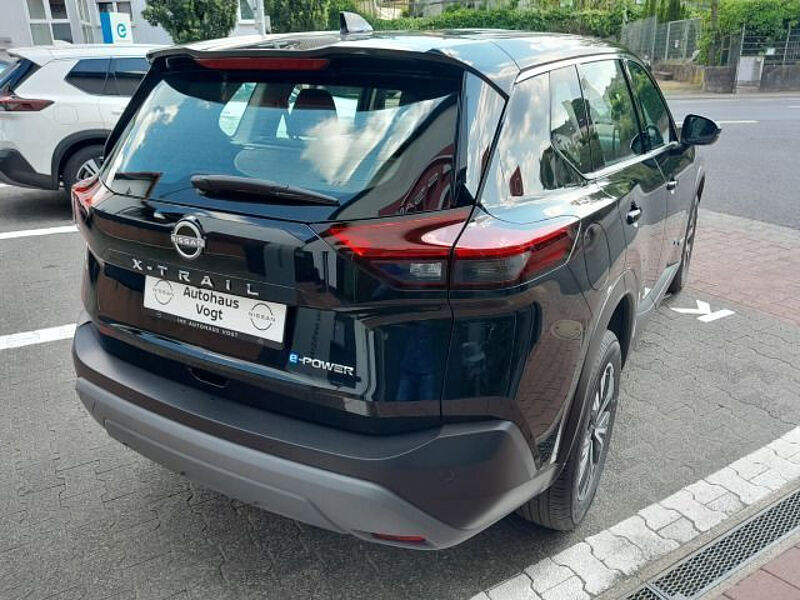 Nissan X-Trail Acenta°E-POWER°NAVI° 6426 ¤ Preisvorteil