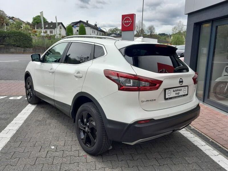 Nissan Qashqai N-Connecta°AUTO°PANO°NAVI°360°KAM°3.33%