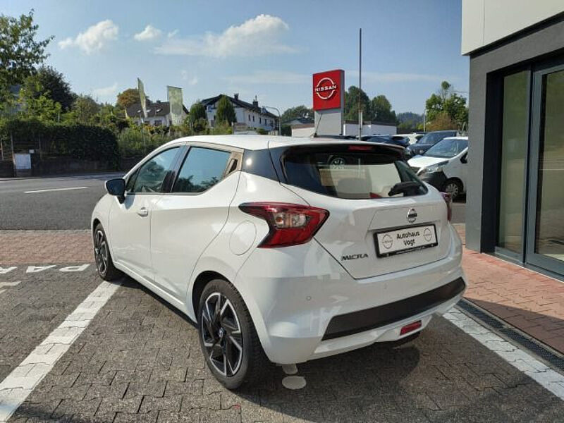 Nissan Micra N-Way°NAVI°SITZH°PDC°KLIMAAUTOMATIK°92PS°