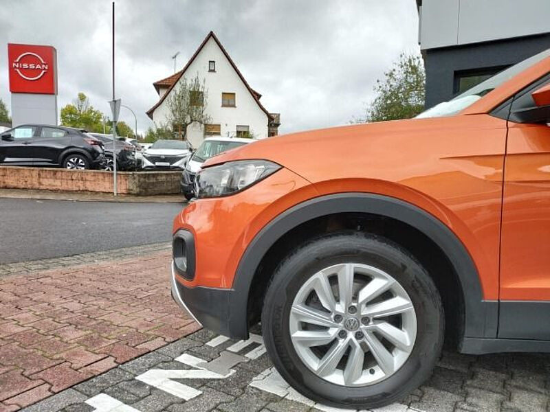 Volkswagen T-Cross Life°AUTOM°KLIMAAUT°ALU°TOTWINKEL°SITZH°