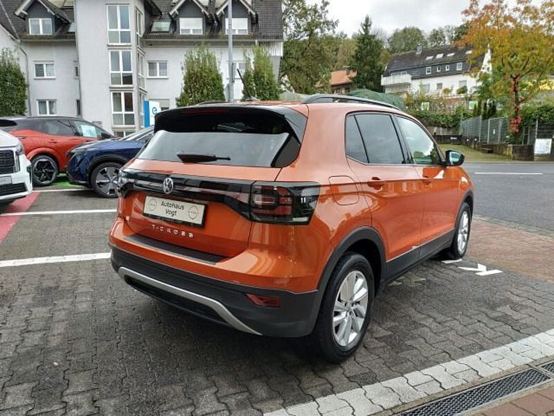 Volkswagen T-Cross Life°AUTOM°KLIMAAUT°ALU°TOTWINKEL°SITZH°