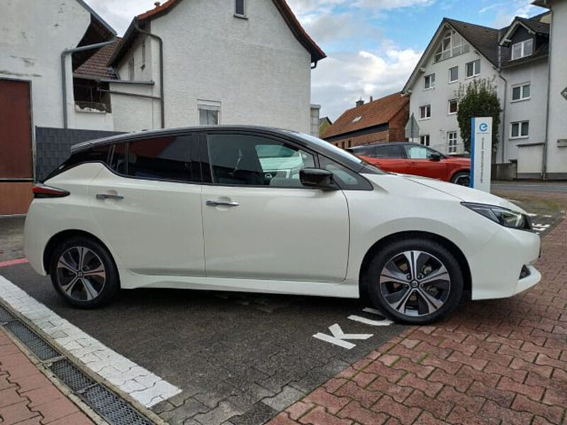 Nissan Leaf Leaf10°PROPILOT°NAVI°SITZH°360°KAMERA°ALU°