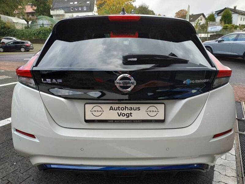 Nissan Leaf Leaf10°PROPILOT°NAVI°SITZH°360°KAMERA°ALU°