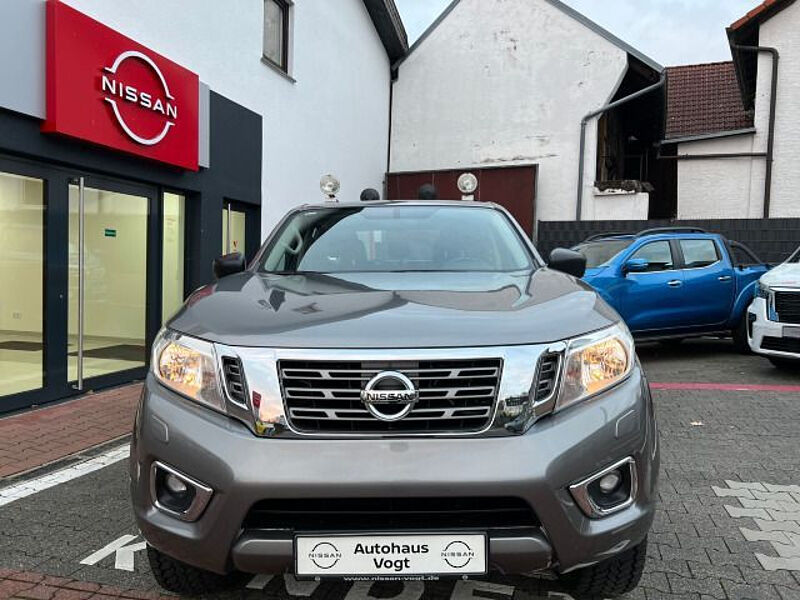 Nissan Navara NP300 Double Cab 4x4°AUTM°AHK°SITZH°KAMER