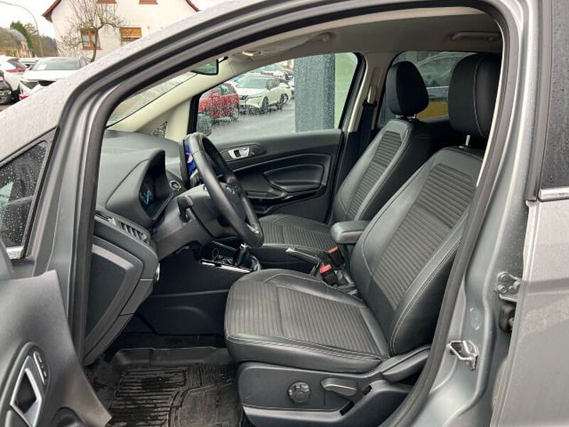 Ford EcoSport Titanium°KAMERA°KEYLESS°SH°NAVI°DAB°ALU