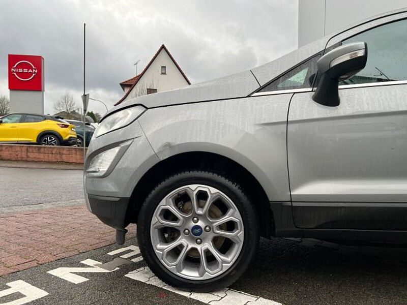 Ford EcoSport Titanium°KAMERA°KEYLESS°SH°NAVI°DAB°ALU